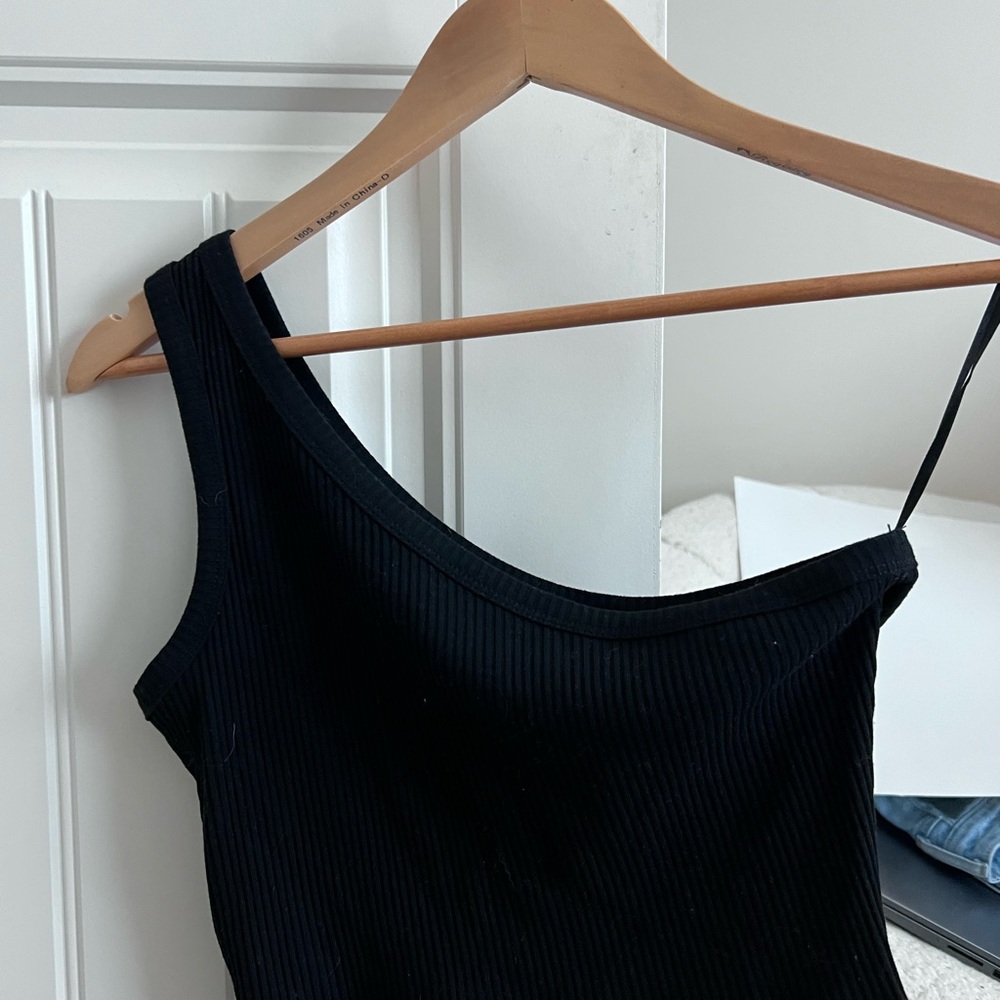 Elegant Black One-Shoulder Top